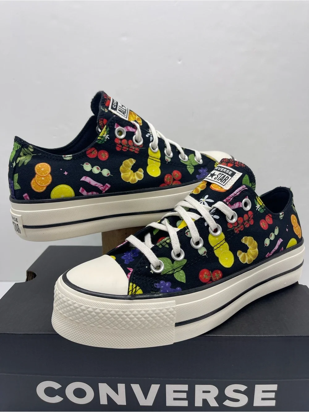 Converse A16112C CTAS LIFT OX BLACK/EGRET/BLACK Platform Sneakers - Picture 6 of 16